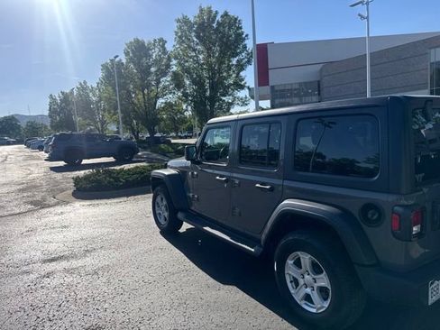 Used 2021 Jeep Wrangler Unlimited Sport AWD/4WD image 8