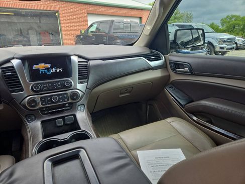 Used 2016 Chevrolet Suburban LT AWD/4WD image 11