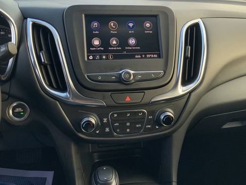 Used 2021 Chevrolet Equinox LT image 22