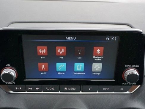 New 2025 Nissan Sentra S image 11