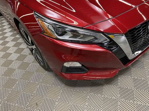 Used 2022 Nissan Altima 2.5 SR image 3