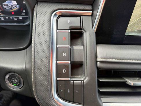 Used 2024 GMC Yukon SLT image 26