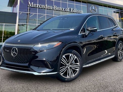 Certified 2023 Mercedes-Benz EQS 450+ 4MATIC SUV image 9