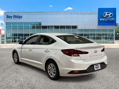 Used 2020 Hyundai Elantra SE w/ Cargo Package (C1) FWD image 7