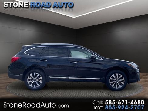 Used 2019 Subaru Outback 2.5i Touring AWD/4WD image 1