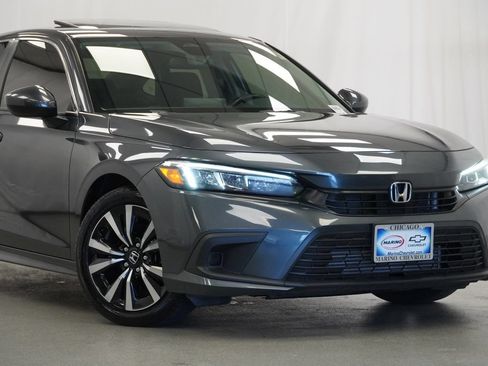 Used 2024 Honda Civic EX image 8