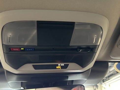 Used 2024 Subaru Crosstrek 2.0i Premium image 38