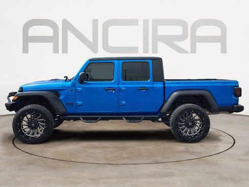 Used 2023 Jeep Gladiator Sport AWD/4WD image 11