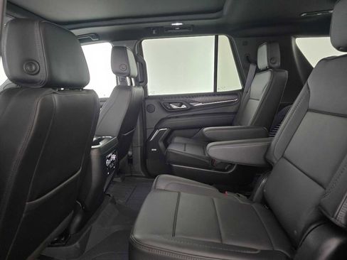 Used 2024 GMC Yukon Denali image 18