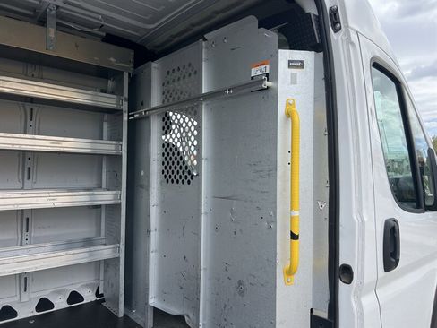 Used 2021 RAM ProMaster 2500 FWD image 12