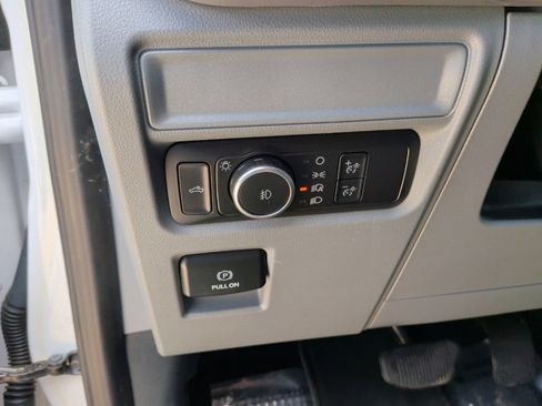 Used 2022 Ford F150 XLT w/ Equipment Group 301A Mid AWD/4WD image 15