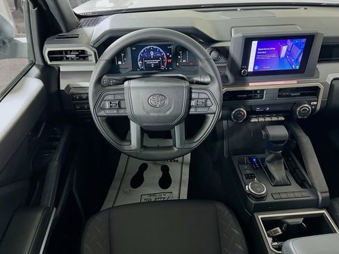 New 2026 Toyota Tacoma SR5 AWD/4WD image 18