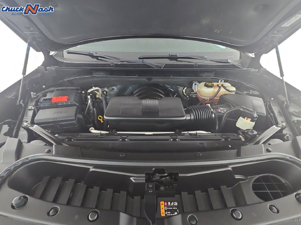 Used 2023 GMC Yukon AT4 w/ LPO, Floor Liner Package AWD/4WD image 36