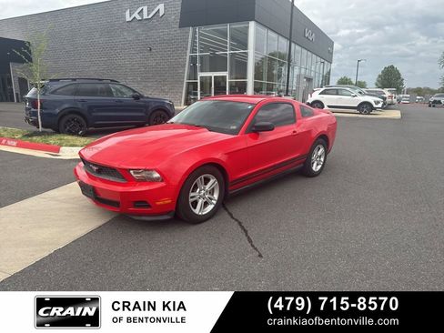 Used 2011 Ford Mustang Coupe w/ 101A Rapid Spec Order Code image 26