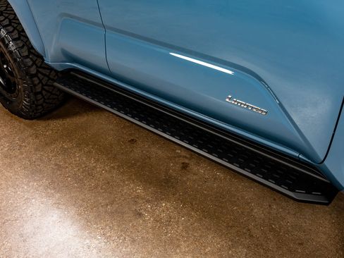 Used 2025 Toyota 4Runner Limited image 13