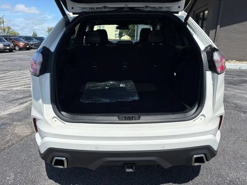 Used 2020 Ford Edge ST w/ Equipment Group 401A AWD/4WD image 9