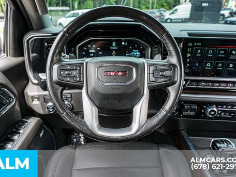 Used 2022 GMC Sierra 1500 SLT w/ SLT Premium Package RWD image 28