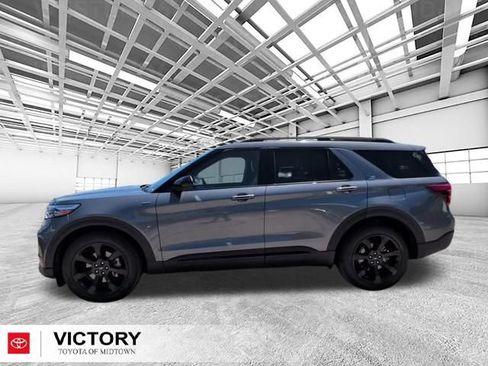Used 2023 Ford Explorer ST-Line w/ Class IV Trailer Tow Package AWD/4WD image 7