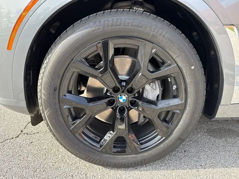 New 2026 BMW X7 xDrive40i AWD/4WD image 9