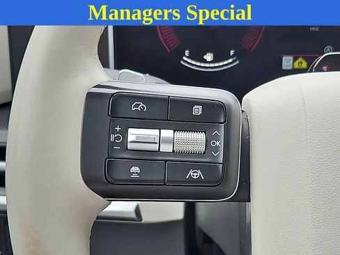 Used 2025 Hyundai Santa Fe SEL AWD/4WD image 20