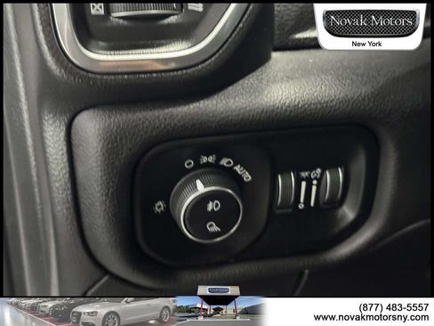 Used 2023 RAM 1500 Laramie AWD/4WD image 18