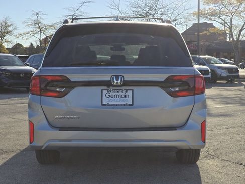 New 2026 Honda HR-V LX image 15