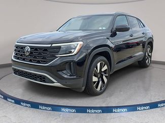 Used 2025 Volkswagen Atlas Cross Sport SE AWD/4WD video 1