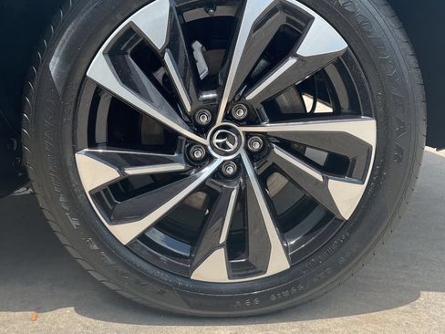 Certified 2025 MAZDA CX-50 2.5 Hybrid w/ Premium Plus Pkg AWD/4WD image 27