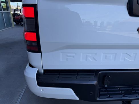 Used 2024 Nissan Frontier Pro-X w/ Pro Premium Package image 14