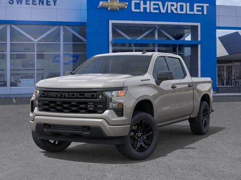 New 2026 Chevrolet Silverado 1500 Custom w/ LPO, Dark Essentials Package AWD/4WD image 6