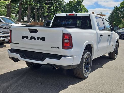 New 2026 RAM 1500 Big Horn AWD/4WD image 7