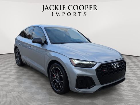 Used 2023 Audi SQ5 Prestige image 3