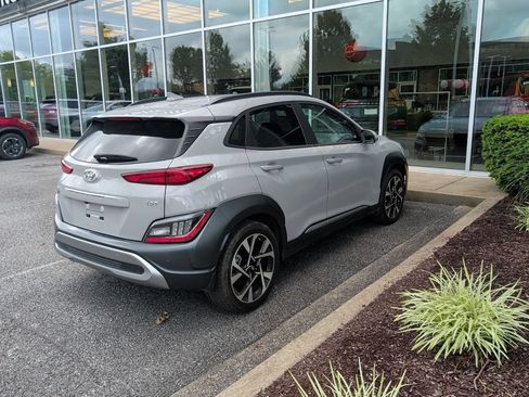 Used 2022 Hyundai Kona Limited FWD image 6