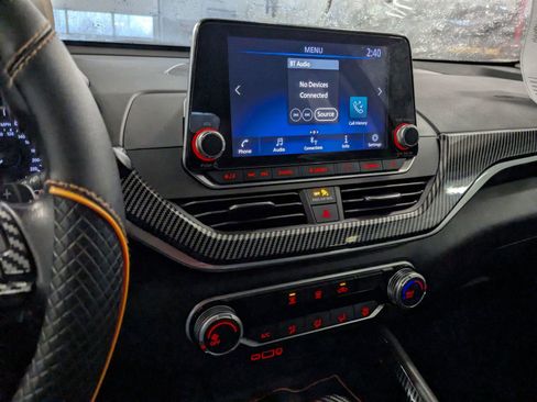 Used 2023 Nissan Altima 2.5 SR image 18