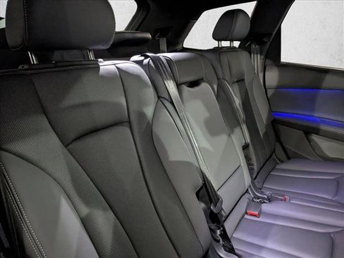 Certified 2025 Audi Q7 2.0T Premium Plus w/ Premium Plus Package image 22