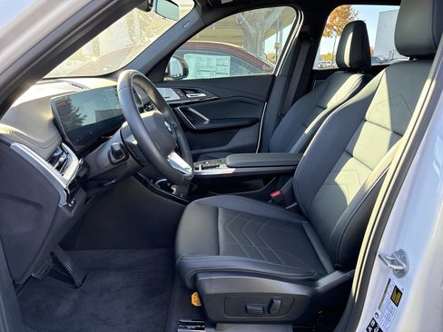 Certified 2025 BMW X1 xDrive28i w/ Convenience Package image 14