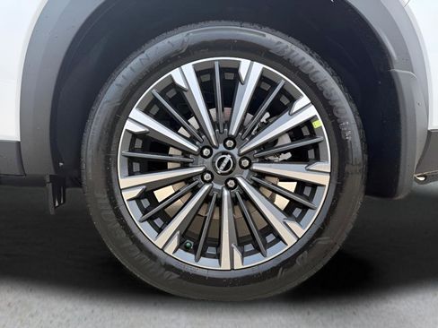 New 2026 Nissan Pathfinder SL image 31