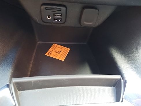 Used 2020 Chevrolet Traverse RS image 39