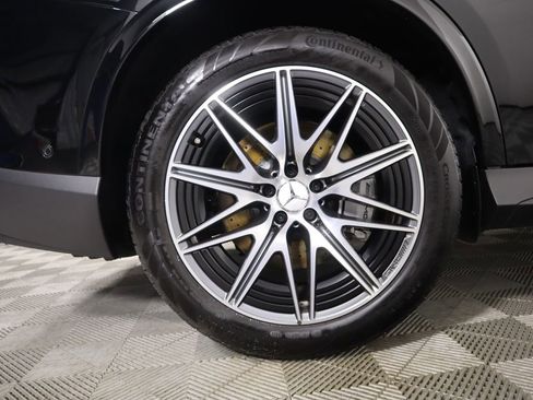 Certified 2025 Mercedes-Benz GLC 43 AMG 4MATIC image 32