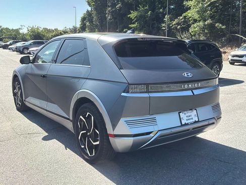 Certified 2024 Hyundai Ioniq 5 Limited RWD image 7