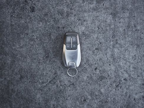 Used 2022 Ferrari F8 Tributo image 81