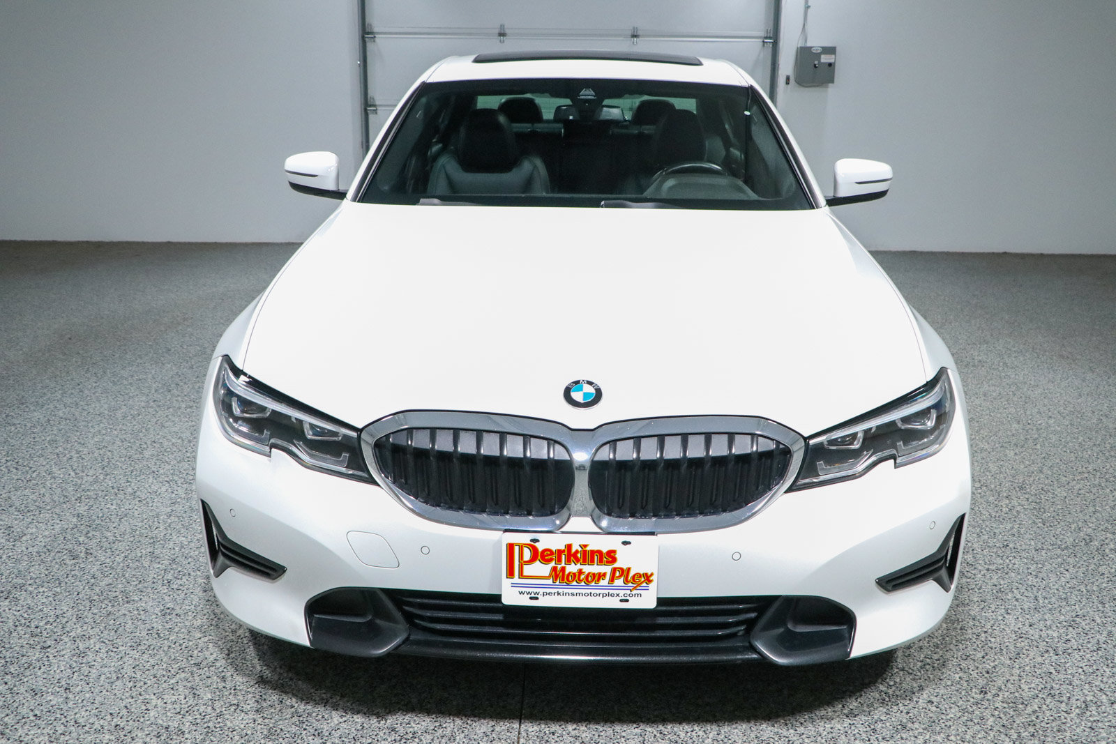 Used 2022 BMW 330i Sedan w/ Convenience Package RWD image 4