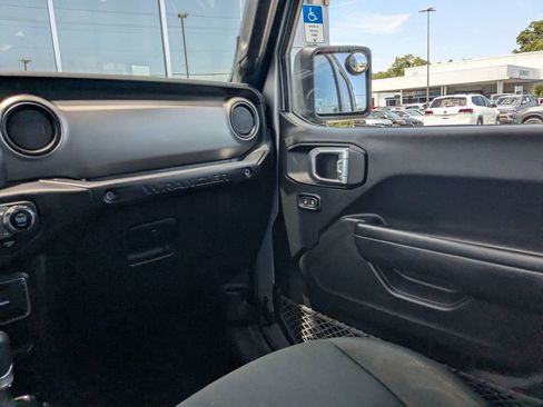 Used 2021 Jeep Wrangler Unlimited Sport AWD/4WD image 16