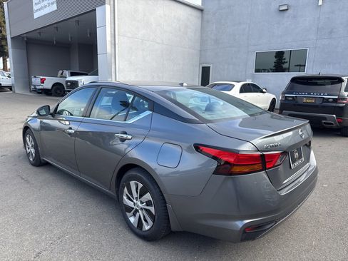 Used 2020 Nissan Altima 2.5 S image 5