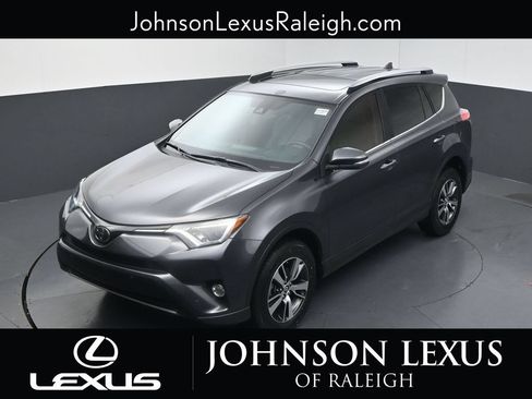 Used 2017 Toyota RAV4 XLE FWD image 25