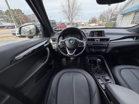 Used 2017 BMW X1 xDrive28i image 23