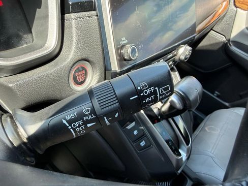 Used 2019 Honda CR-V EX-L image 27