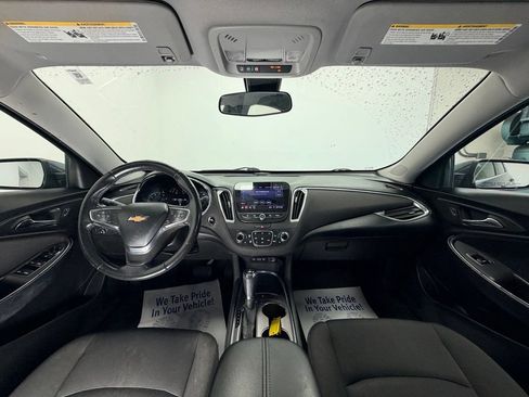 Used 2019 Chevrolet Malibu LT FWD image 9