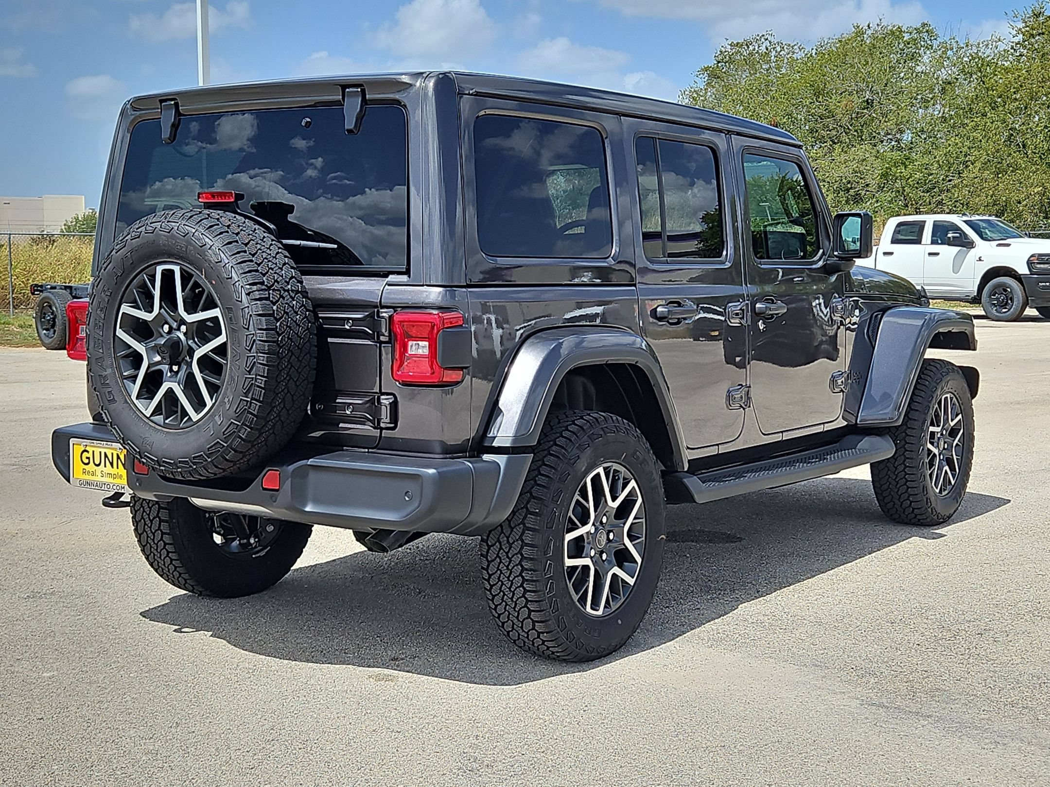 New 2027 Jeep Wrangler Unlimited Sahara AWD/4WD image 3