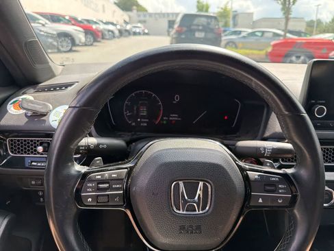 Used 2023 Honda Civic Sport image 23